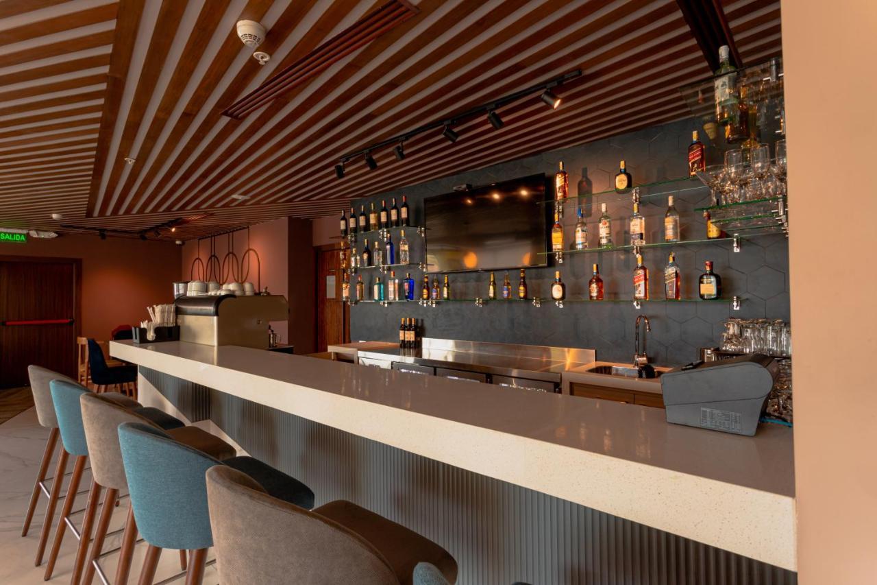 Hotel Puerto Pacifico Guayaquil Airport Εξωτερικό φωτογραφία